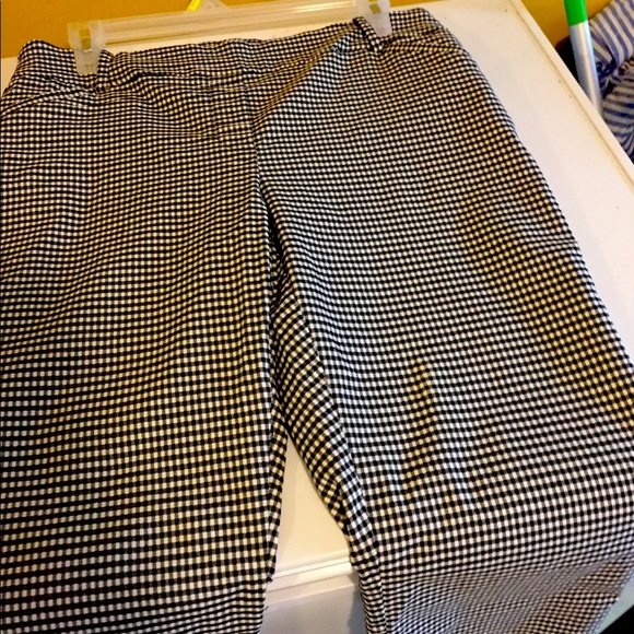 Stylish cropped pants 👖 - Picture 6 of 10